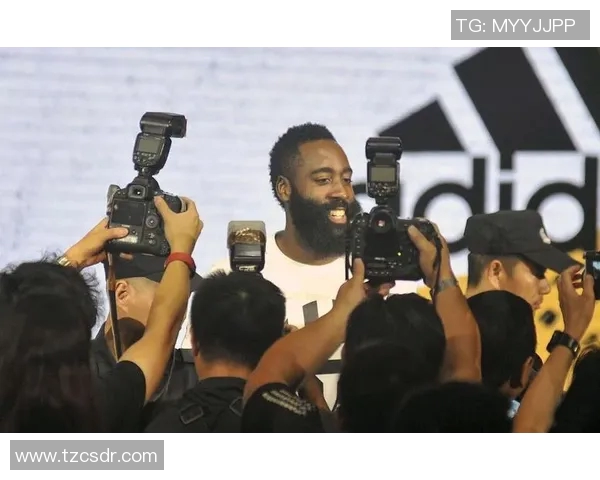 突发消息哈登正式宣布离队球迷集体送别满怀不舍与深情