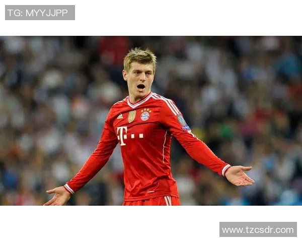 足球转会市场揭秘：幕后交易内幕与未来转会趋势分析