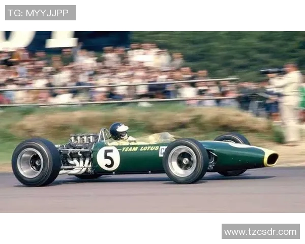 F1赛车赛季技术革新盘点与关键发展趋势分析 F1赛车赛季技术革新盘点与关键发展趋势分析