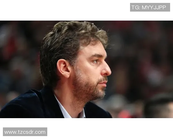 湖人深夜发文,疑似回应转会传闻 湖人深夜发文,疑似回应转会传闻